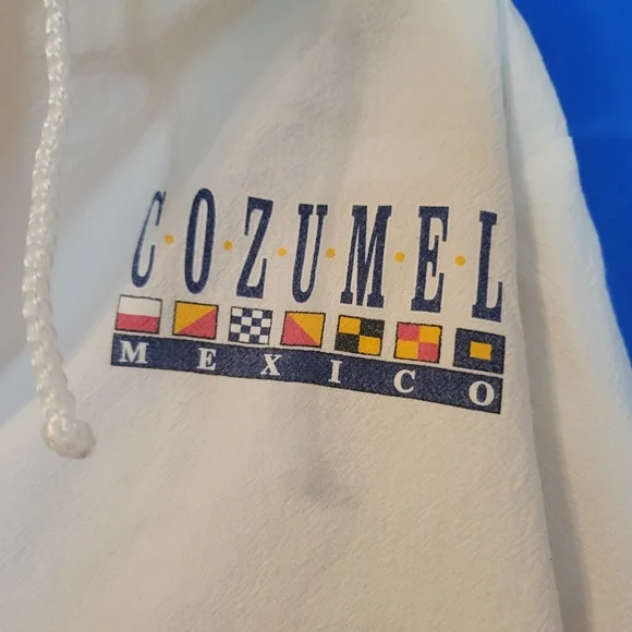 Unisex Cozumel Beach Mexico Baja Hoodie. Medium. - Picture 4 of 8